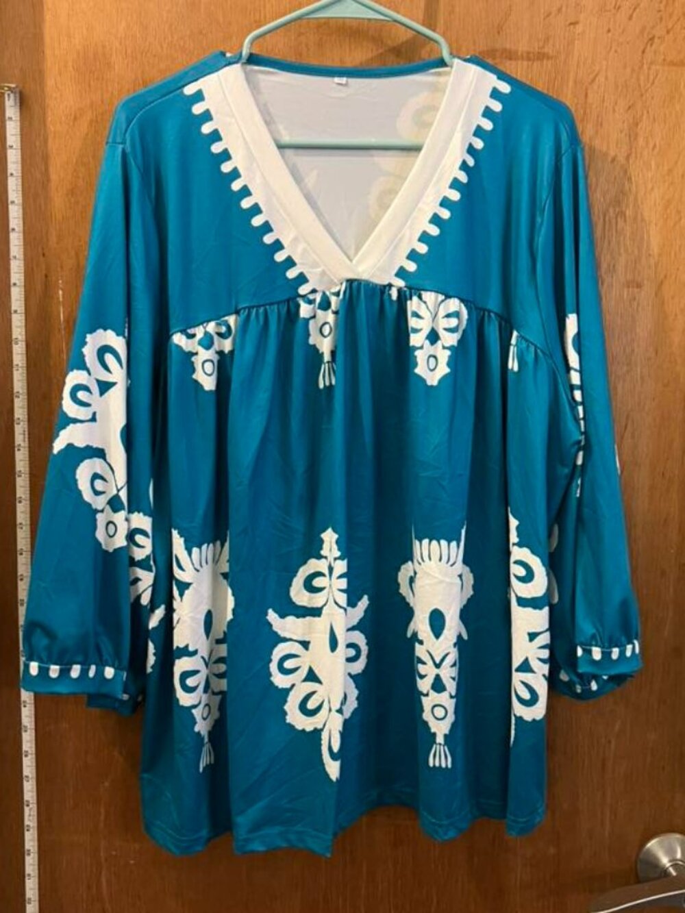 Size 2XL - Teal and White Pullover Blouse - 3/4 Sleeves